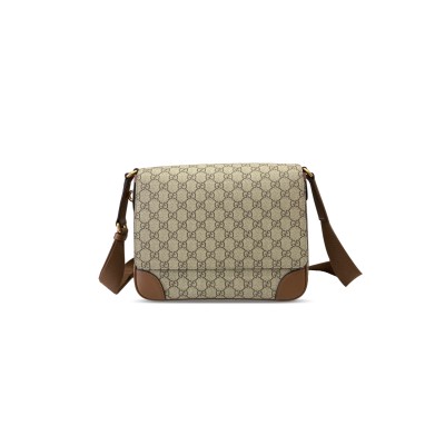 GUCCI GG EMBLEM MEDIUM CROSSBODY BAG ‎821154 (29*23*7.5cm)